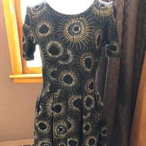 LuLaRoe Amelia dress size medium